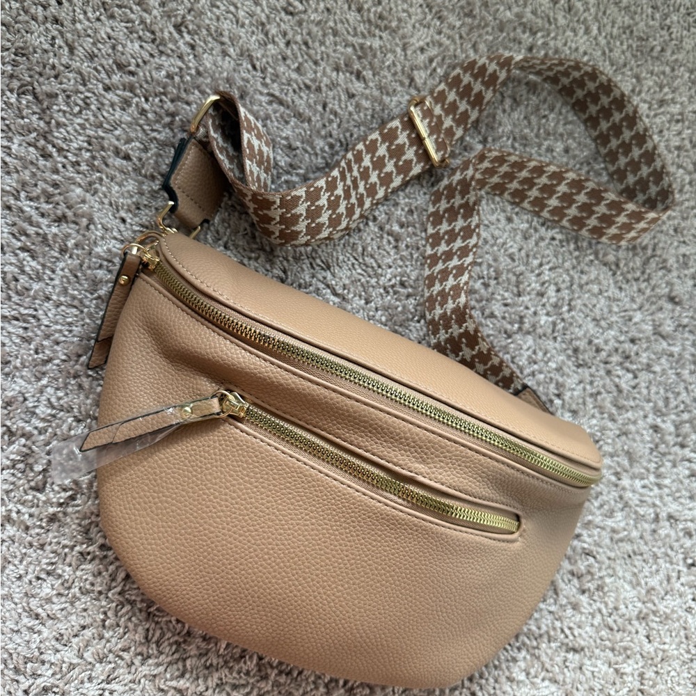 NWOT Crossbody Sling Bag